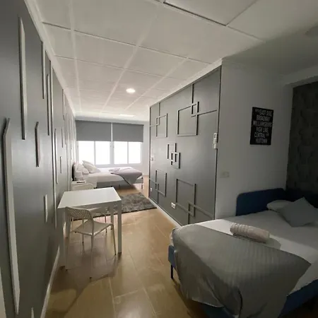 Hostel Optimus Comfort Valencia